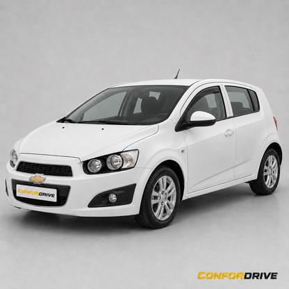 Daewoo Aveo 2011-2020 com chuventos interiores nas portas da frente