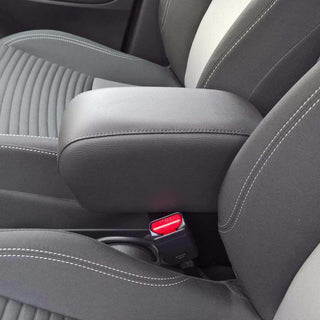 Toyota Yaris Armrest (2014 > ) 