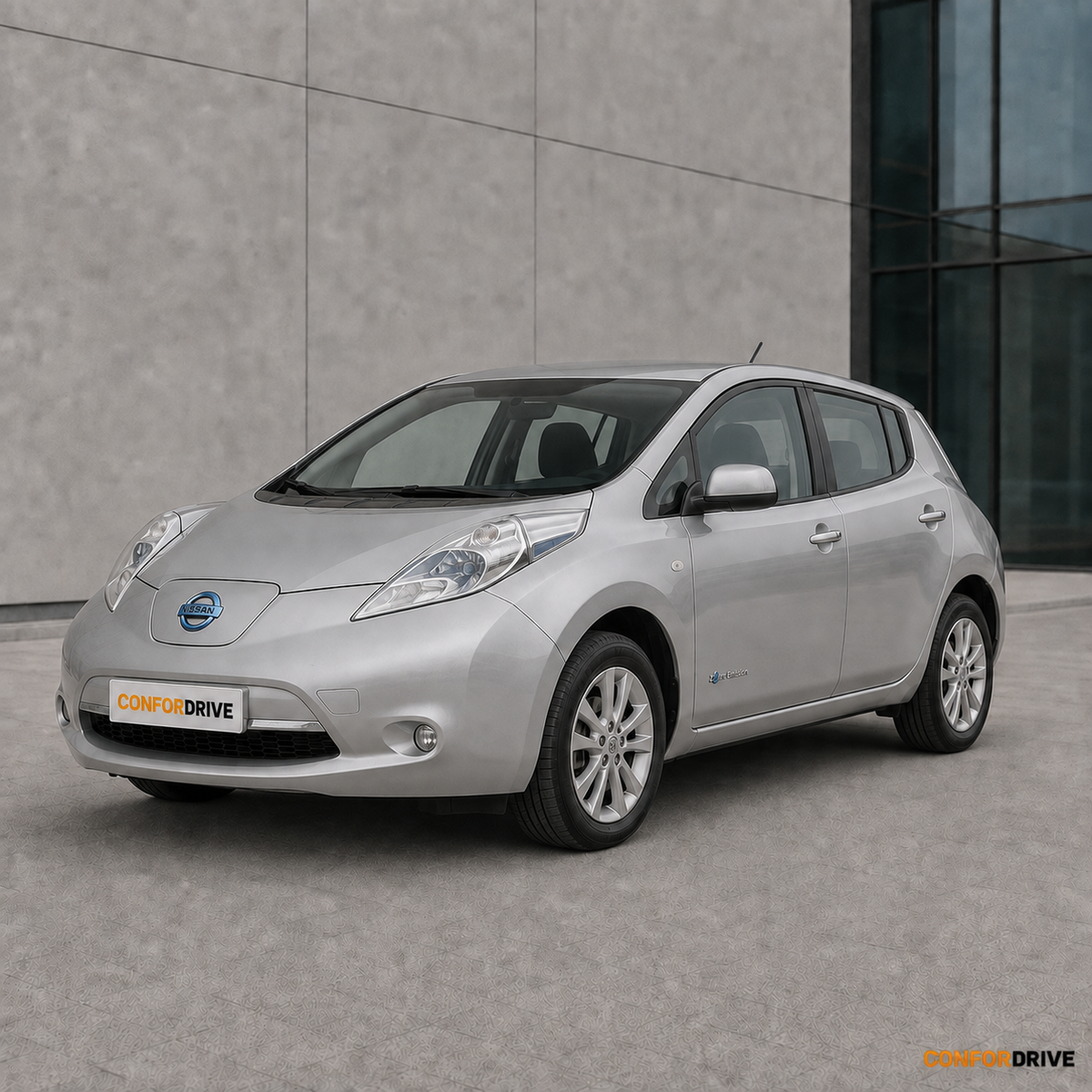 Nissan Leaf E 2014-2017, 5 portas com chuventos dianteiros CONFORDRIVE