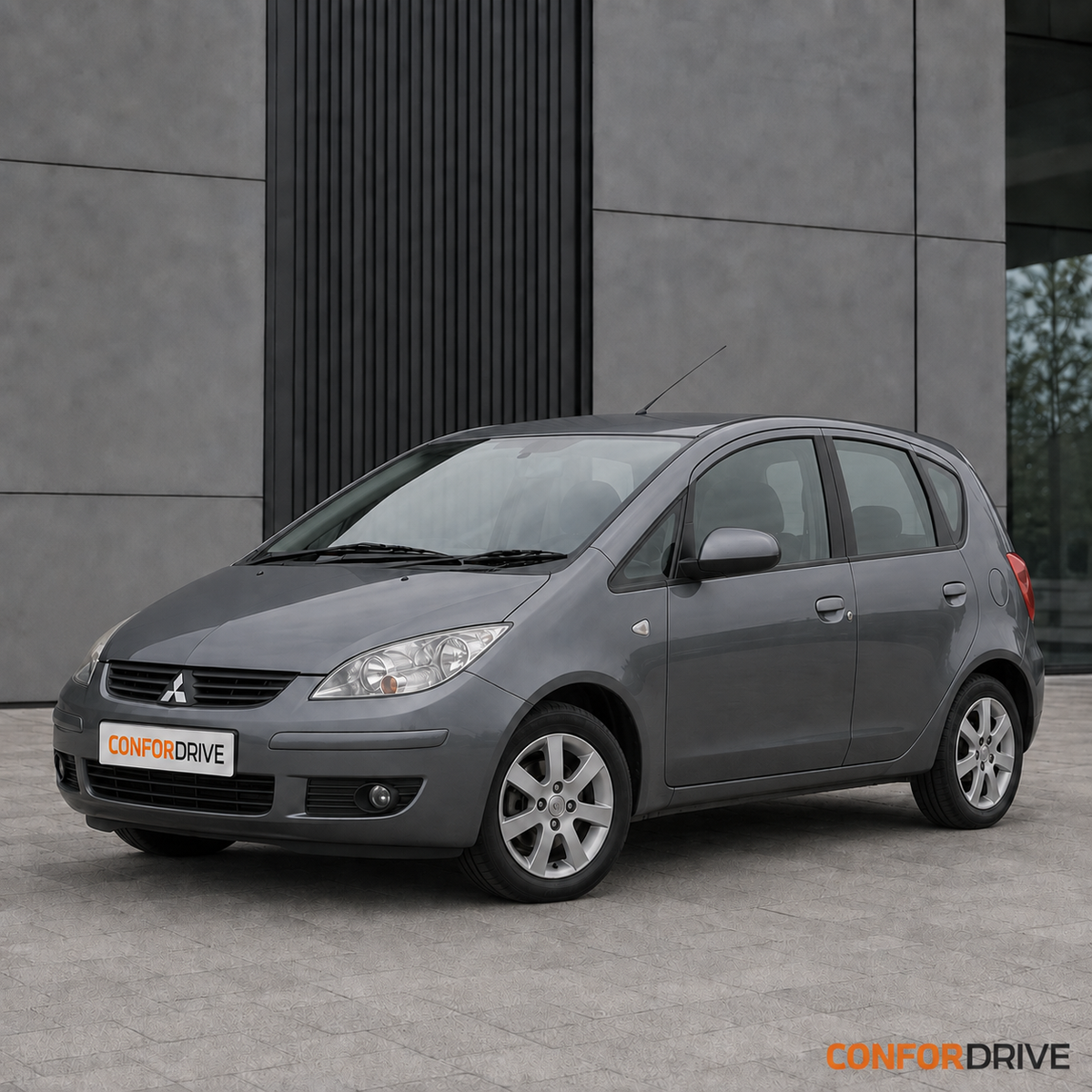 Mitsubishi Colt Z30 2004-2009 5 portas com chuventos dianteiros CONFORDRIVE