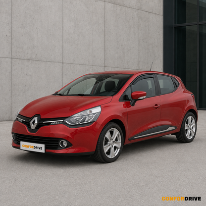 Renault Clio IV 2013-2018 com chuventos interiores nas portas da frente