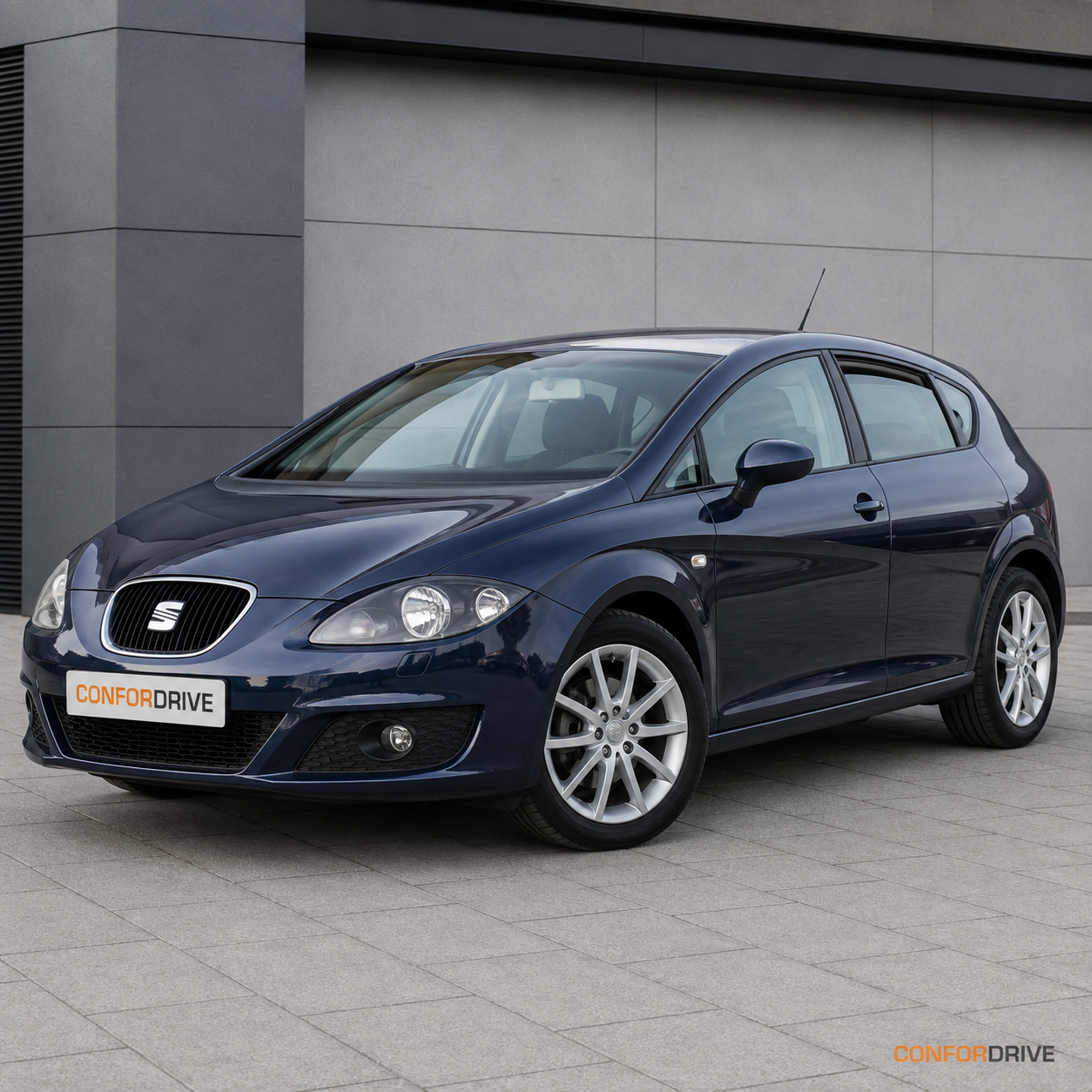 SEAT Leon II 2005-2012 com chuventos interiores apenas nas portas traseiras CONFORDRIVE