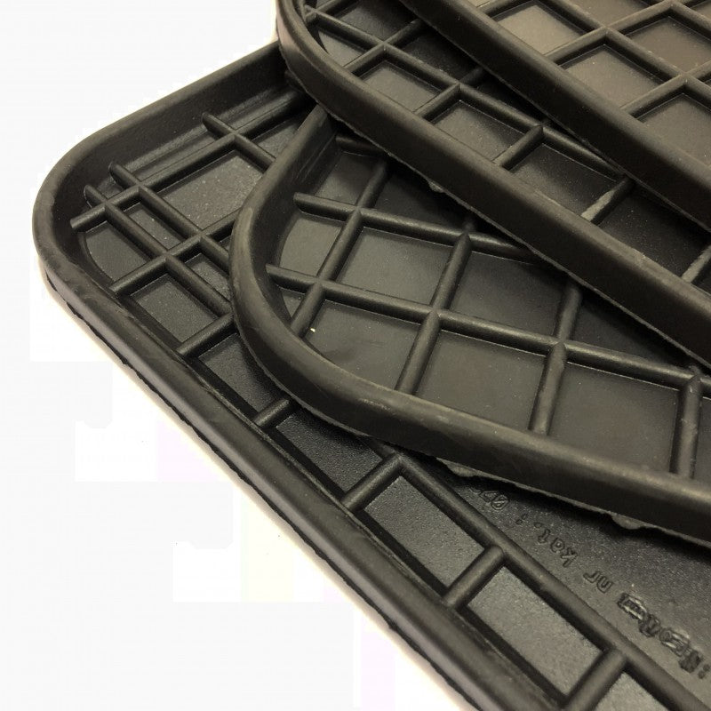 Tapetes de borracha Opel Zafira C (2012 > 2018)